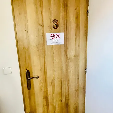 Tyche Guest house Surany